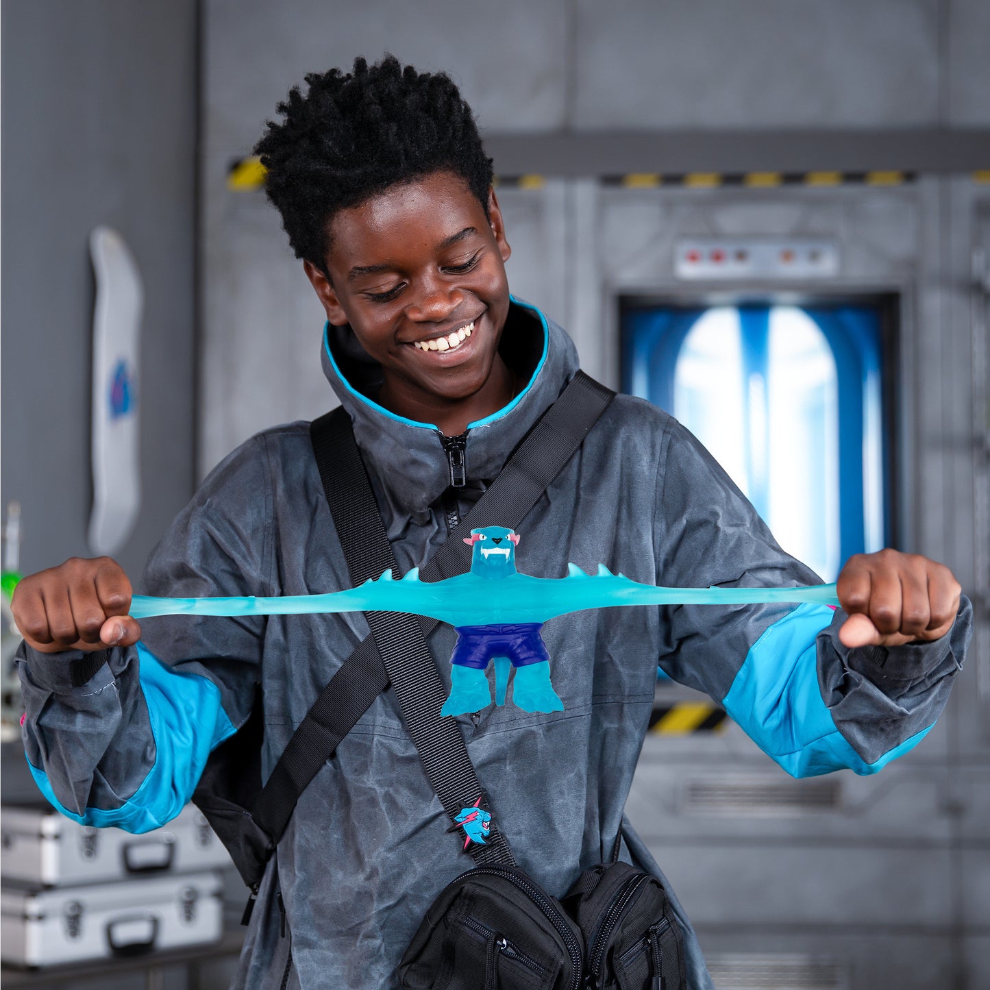 MrBeast Lab Goo Jit Zu Dehnbare Figur - Iconic Panther, Spielfigur