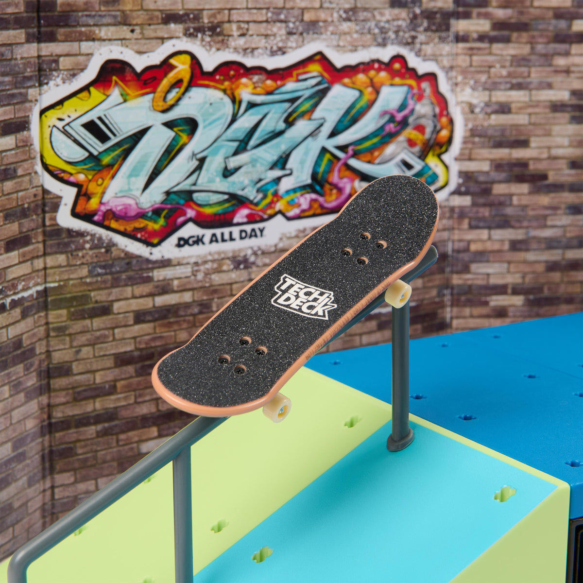 Tech Deck - DGK Skate Park, Spielfahrzeug