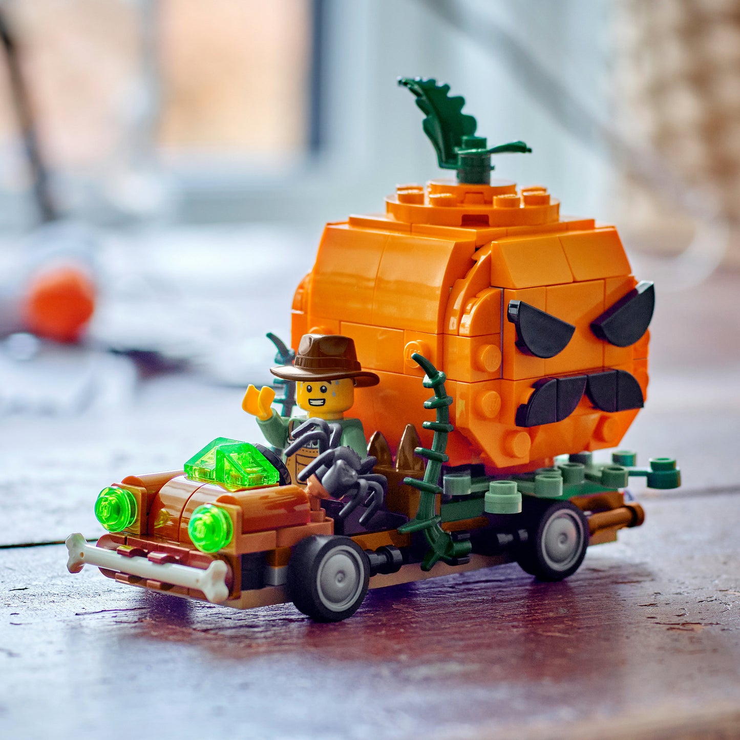 40822 Pickup mit Halloweenkürbis, Konstruktionsspielzeug