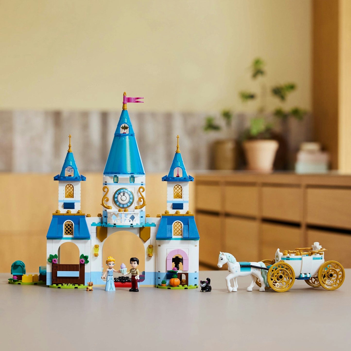 43275 Disney Princess Cinderellas Schloss und Pferdekutsche, Konstruktionsspielzeug