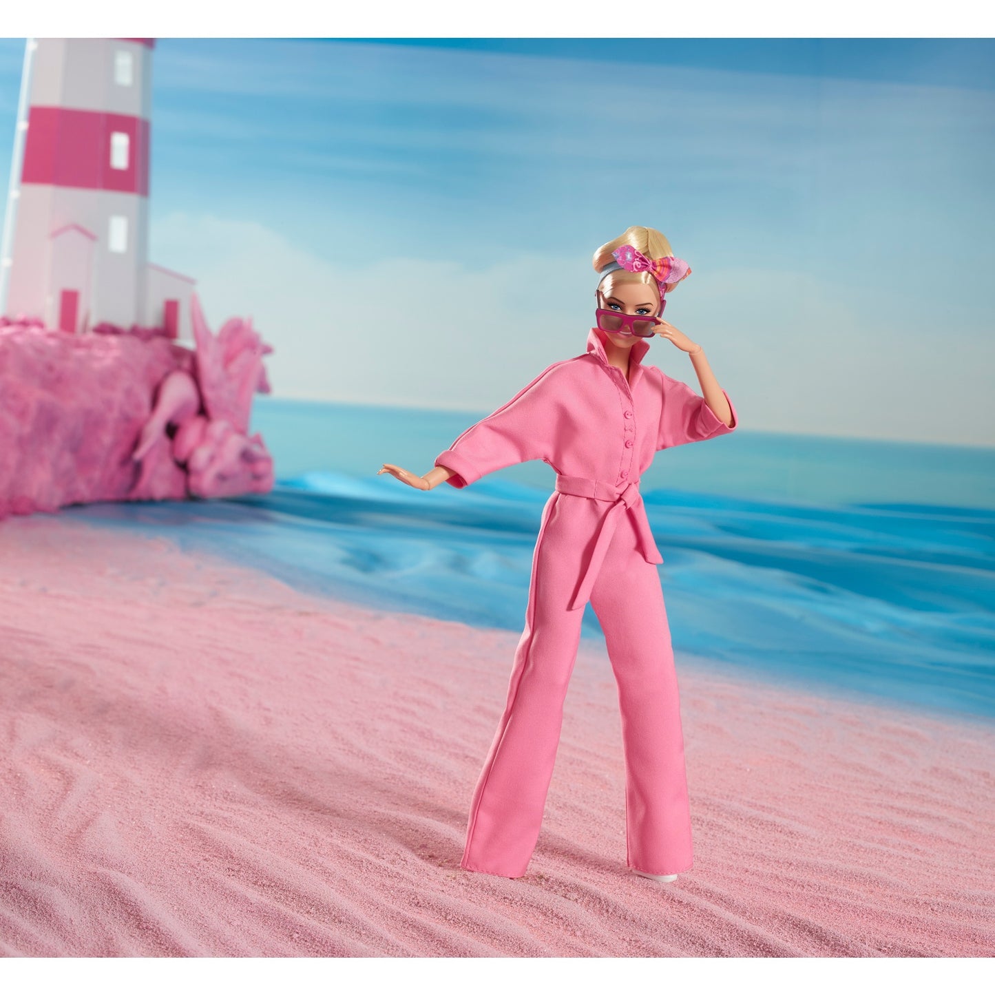 Mattel Barbie The Movie - Margot Robbie als Barbie: Puppe im rosa Jumpsuit
