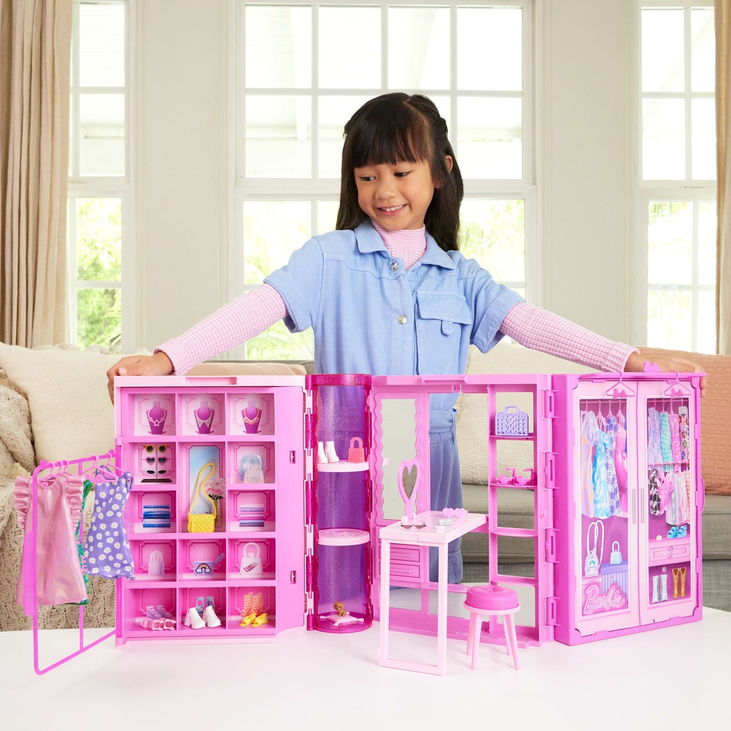 Barbie Barbie Traumkleiderschrank mit Puppe