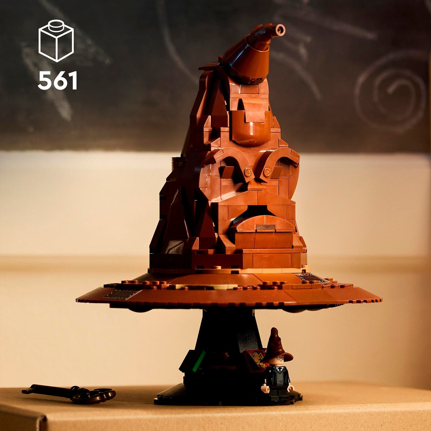 LEGO 76429 Harry Potter Der Sprechende Hut, Konstruktionsspielzeug