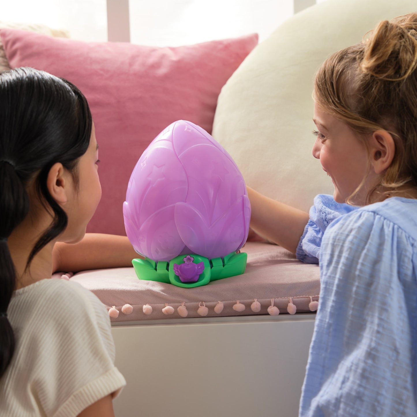 Bloomables von Hatchimals - Puppyfly, Spielfigur