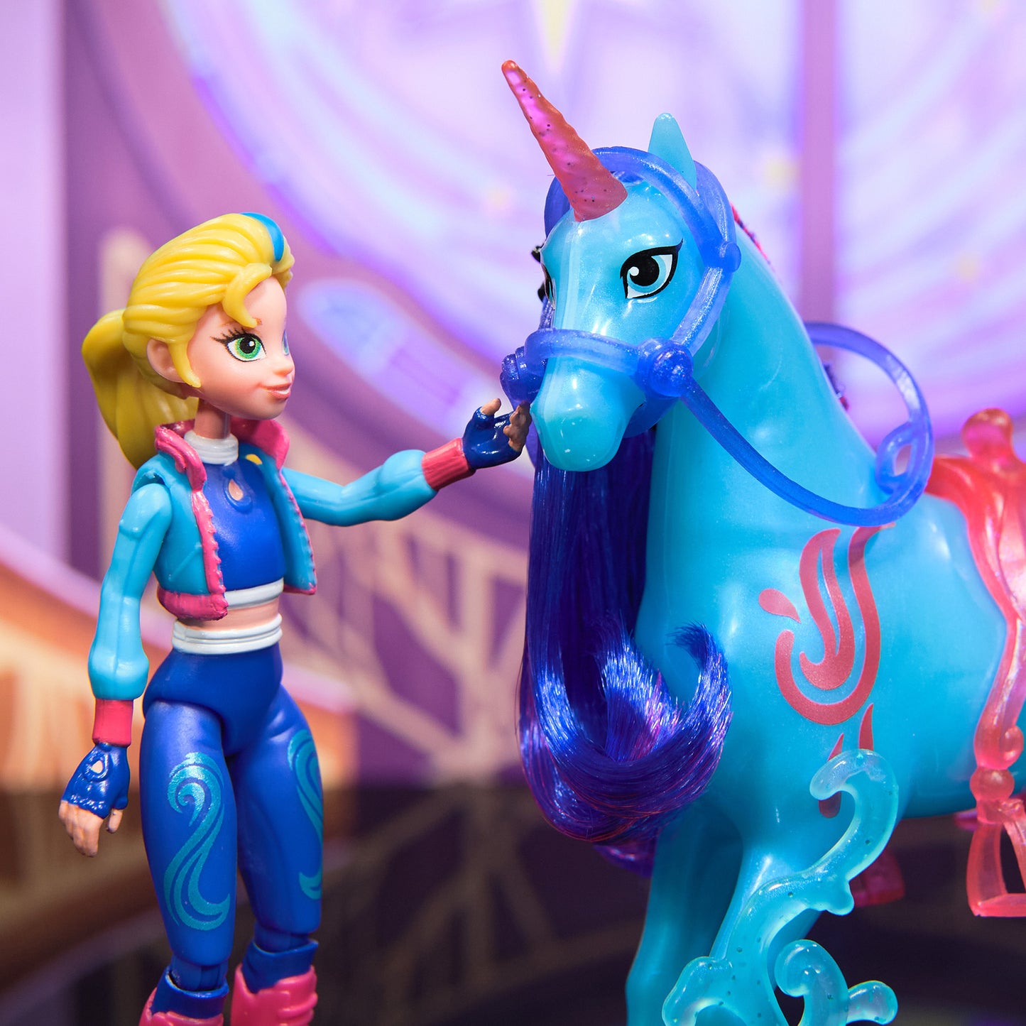 Unicorn Academy - Isabel und Einhorn River, Spielfigur