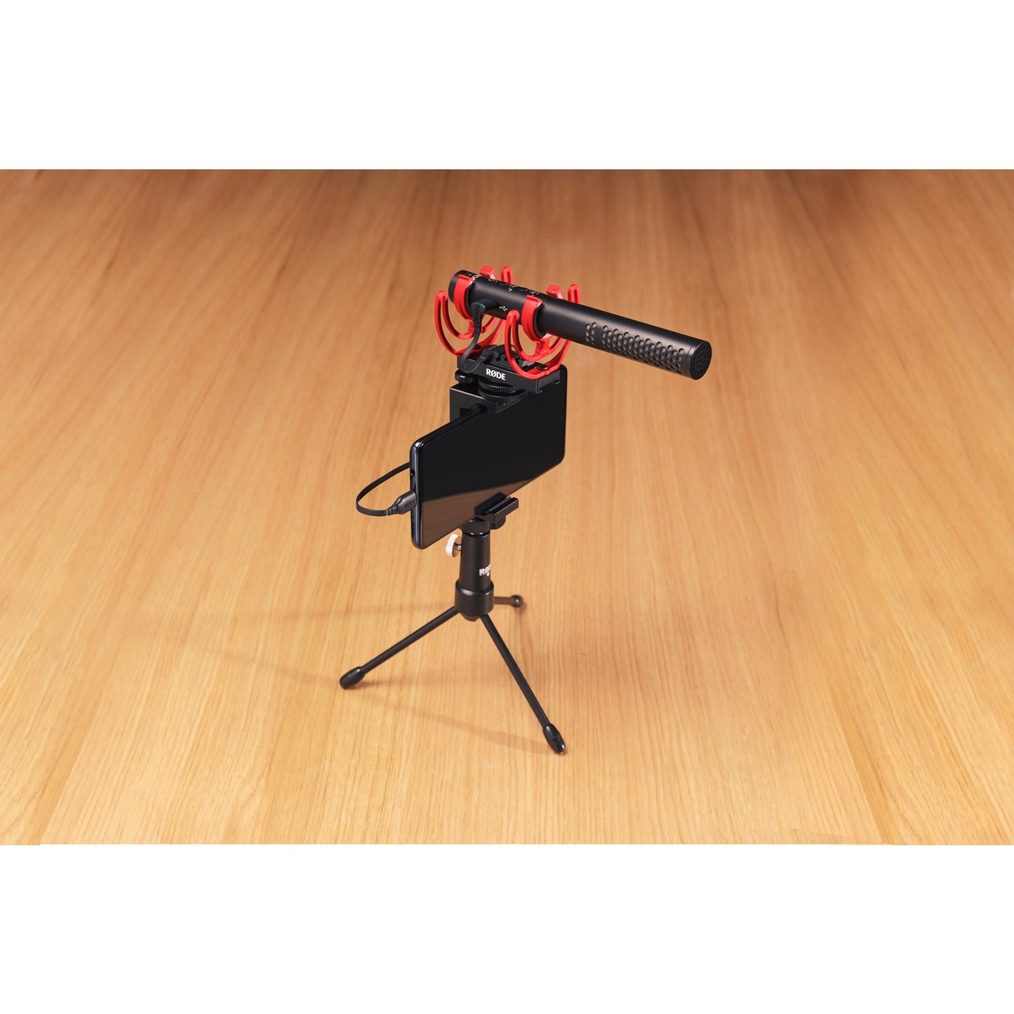 Rode Microphones USB Flachkabel, USB-C Stecker > USB-C Stecker 90° (schwarz, 30cm)