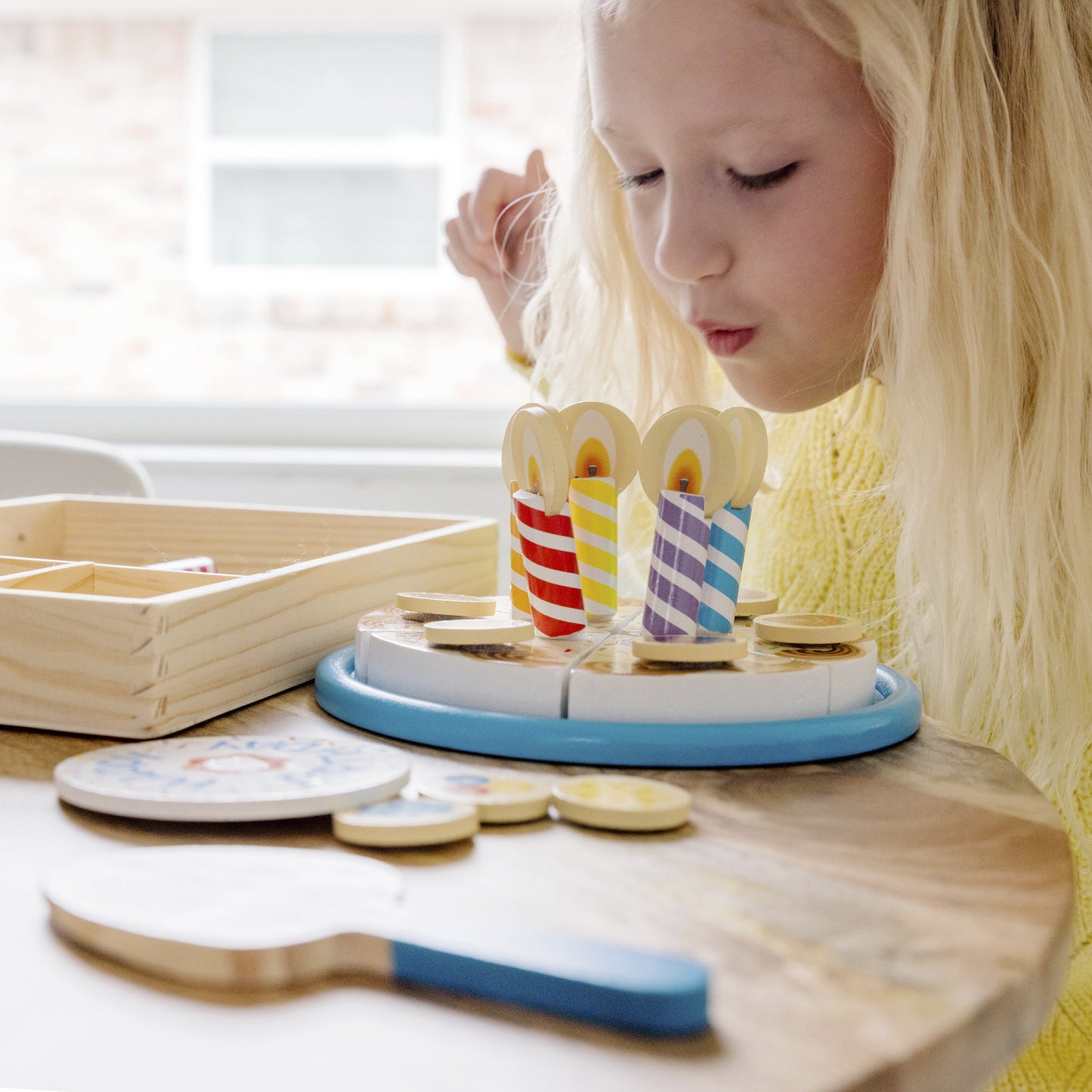 Melissa & Doug - Holz Geburtstagskuchen, Spielküche