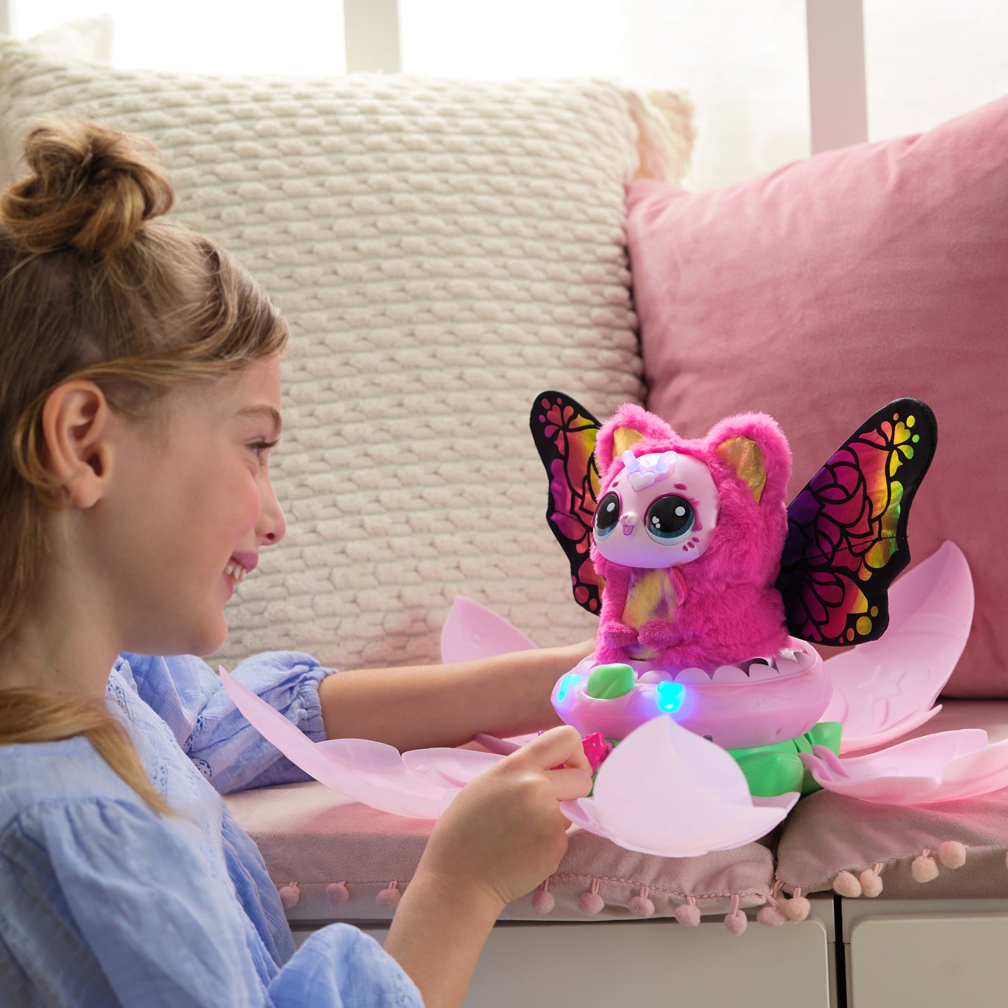 Bloomables von Hatchimals - Kittyfly, Spielfigur