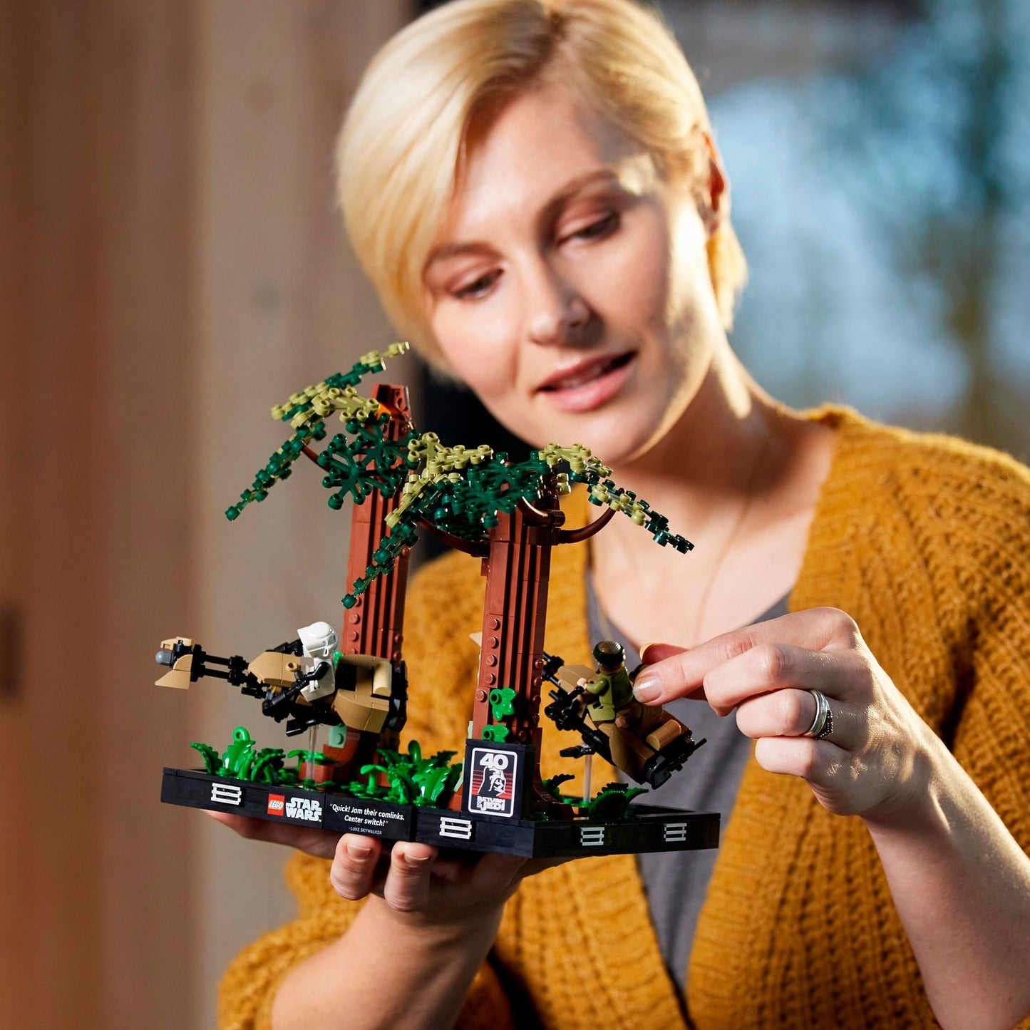 LEGO 75353 Star Wars Verfolgungsjagd auf Endor - Diorama, Konstruktionsspielzeug