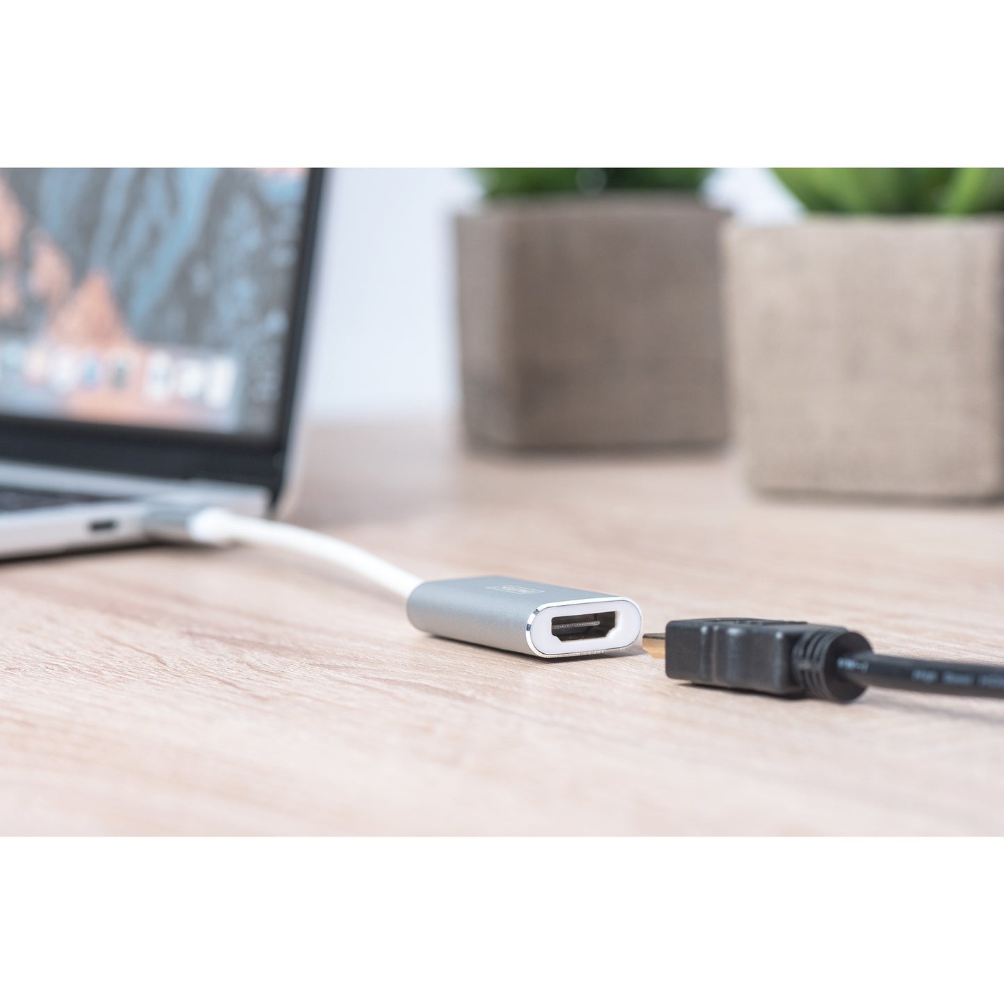 Digitus USB Adapter, USB-C Stecker > HDMI 4K Buchse (weiss/silber, 20cm)