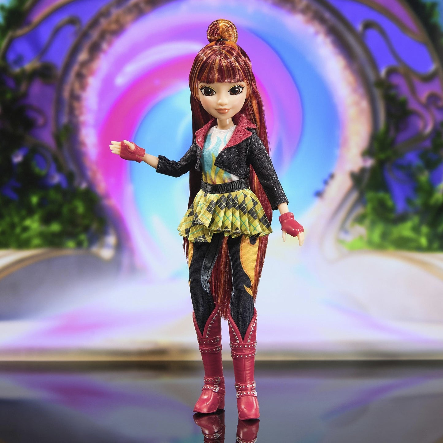 Unicorn Academy - Ankleidepuppe Valentina