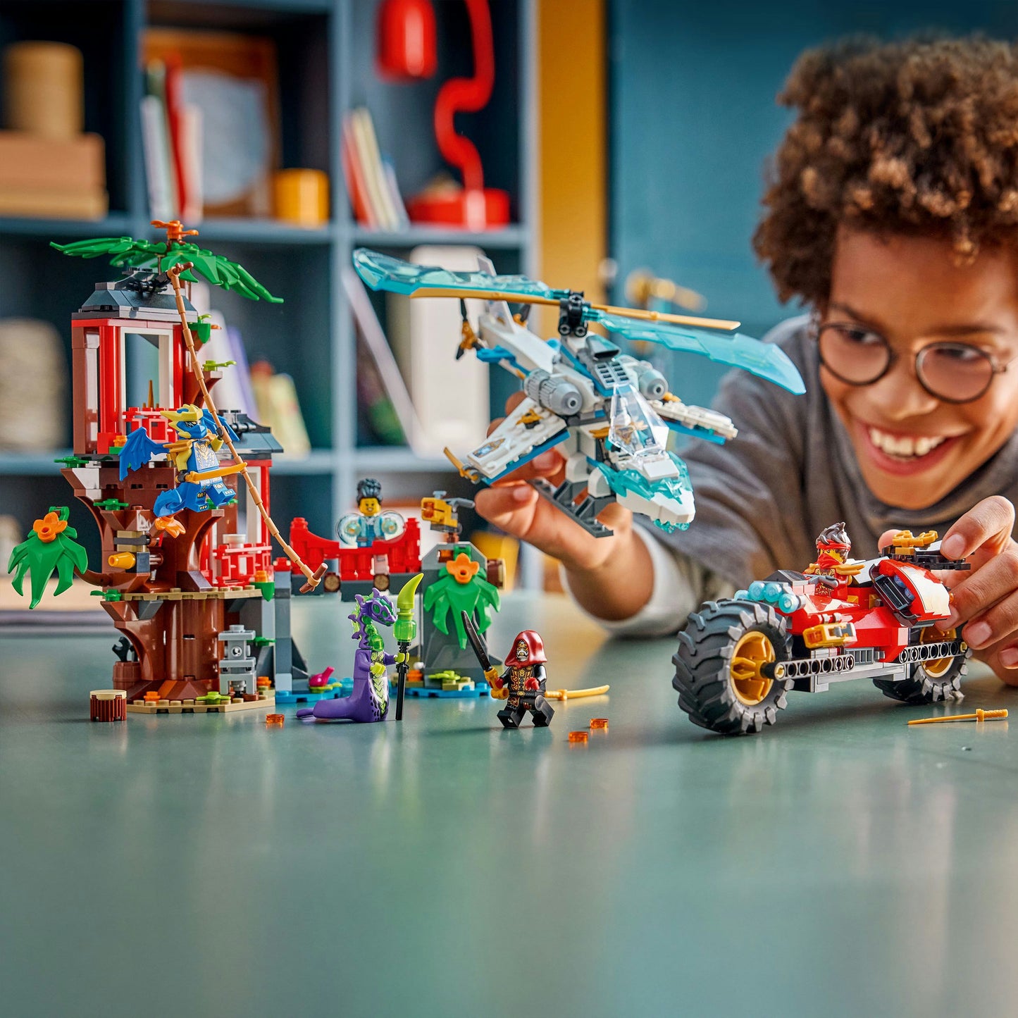 71857 Ninjago Showdown am Baumhaus mit dem Ninja-Bike, Konstruktionsspielzeug