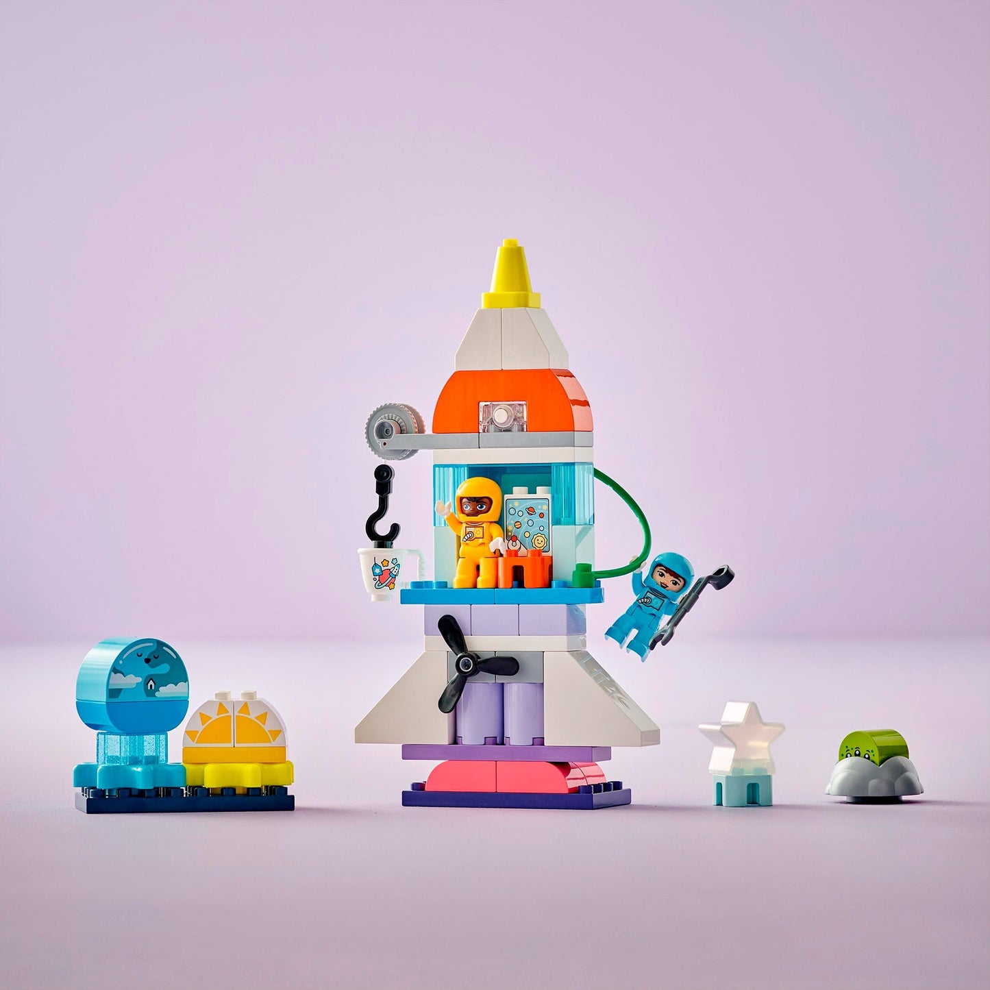 LEGO 10422 DUPLO 3-in-1-Spaceshuttle für viele Abenteuer, Konstruktionsspielzeug