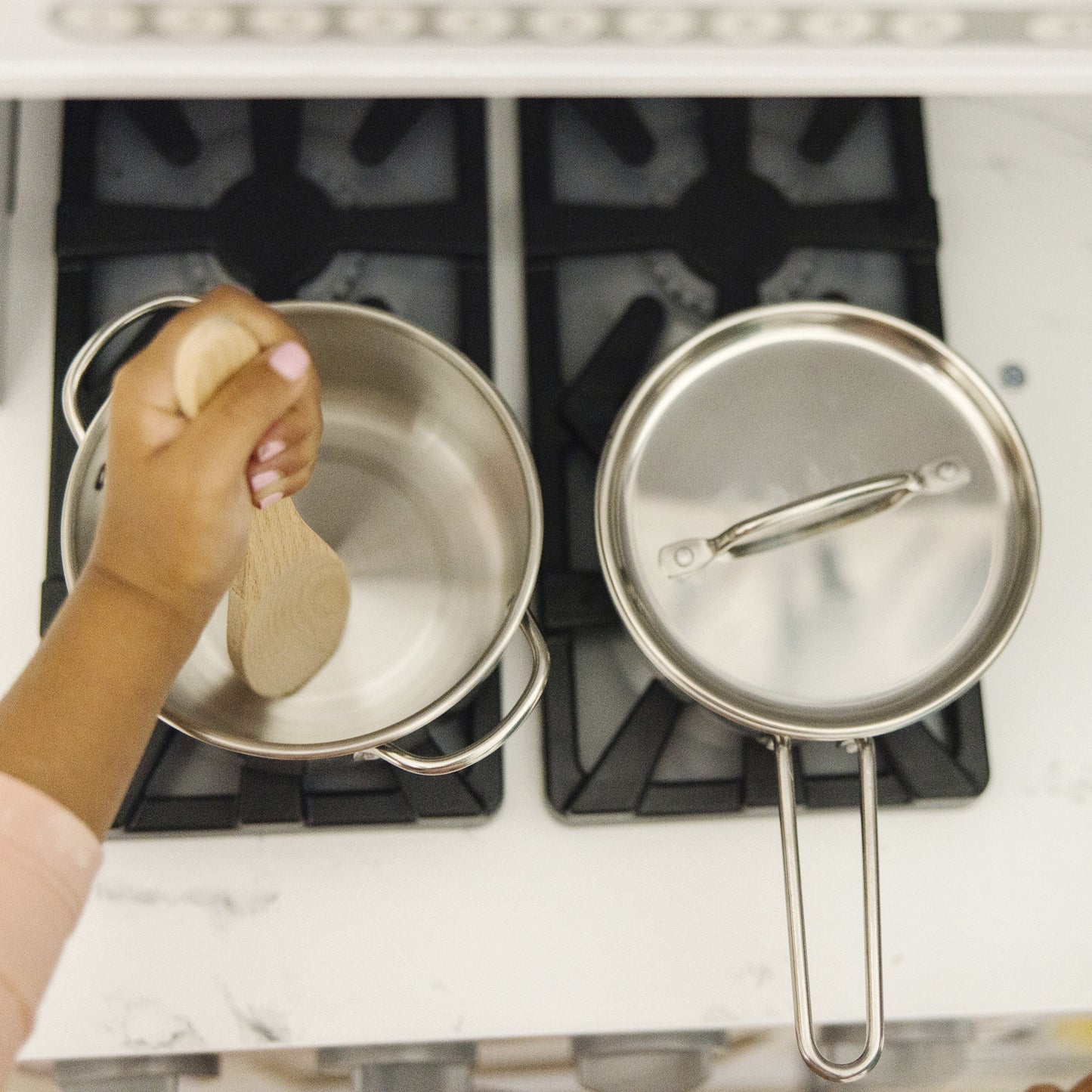 Melissa & Doug - Edelstahl Topfset, Spielküche