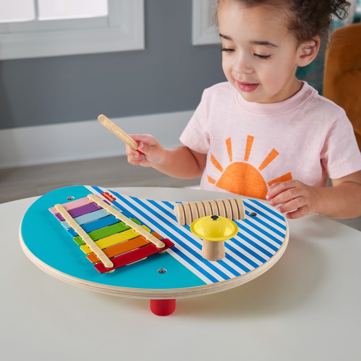 Fisher-Price Holz-Musiktisch, Musikspielzeug