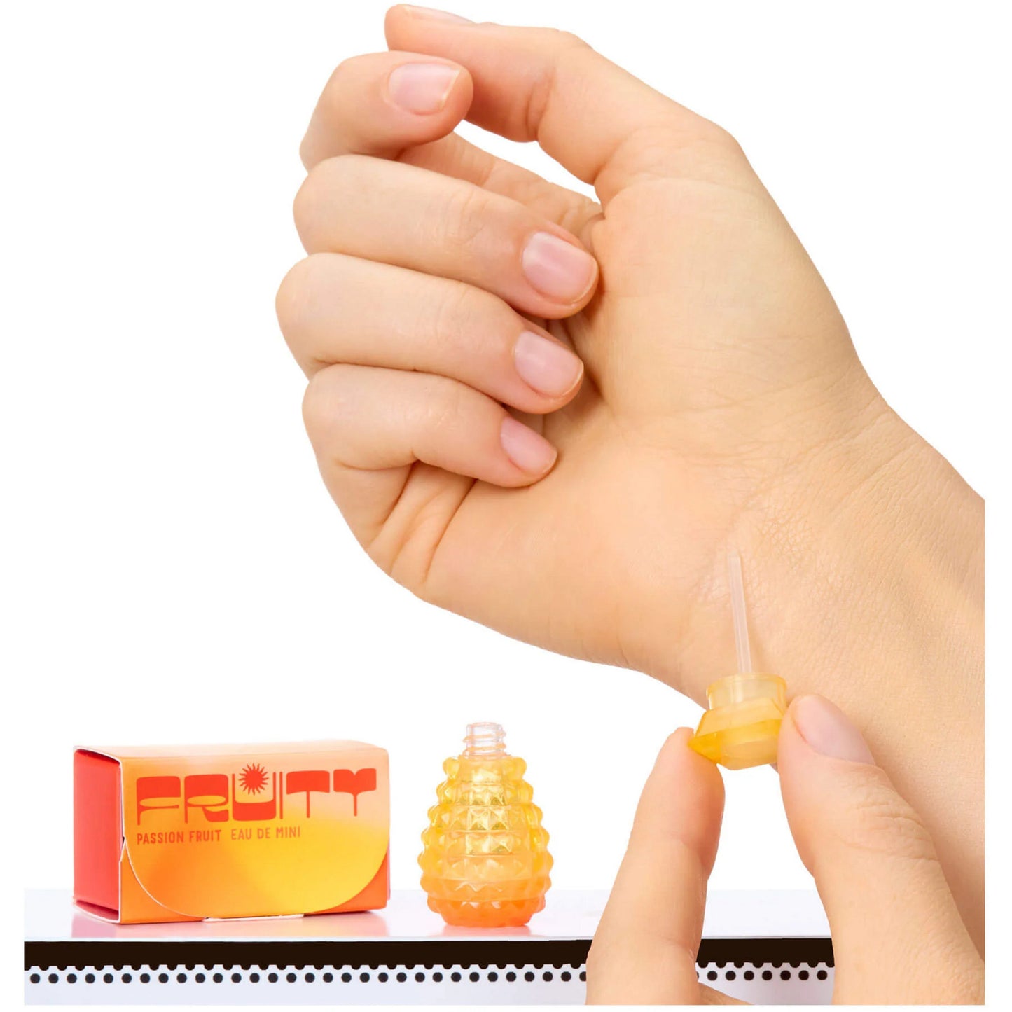 MGA's Miniverse - Make It Mini Fragrances in PDQ, Basteln