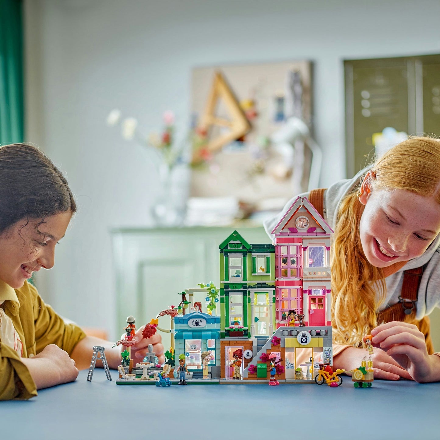 42670 Friends Heartlake City Wohn- und Einkaufsstrasse, Konstruktionsspielzeug