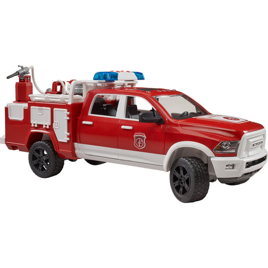 BRUDER RAM 2500 Feuerwehreinsatzwagen mit Licht und Sound