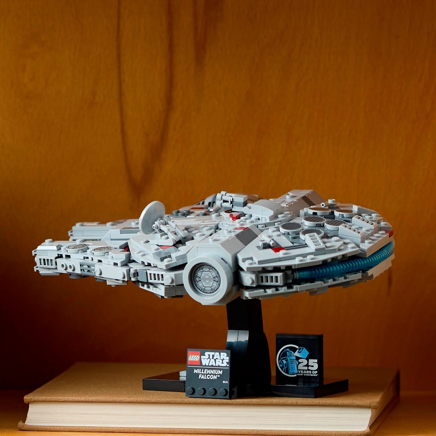 LEGO 75375 Star Wars Millennium Falcon, Konstruktionsspielzeug