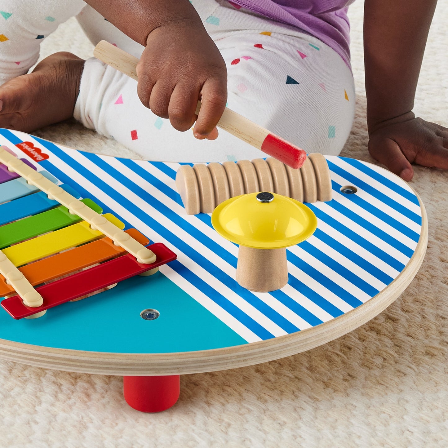 Fisher-Price Holz-Musiktisch, Musikspielzeug