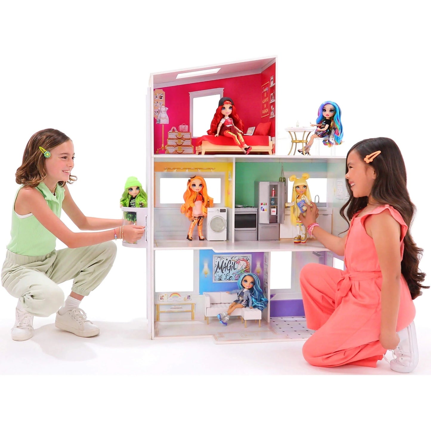 MGA Entertainment Rainbow High Townhouse