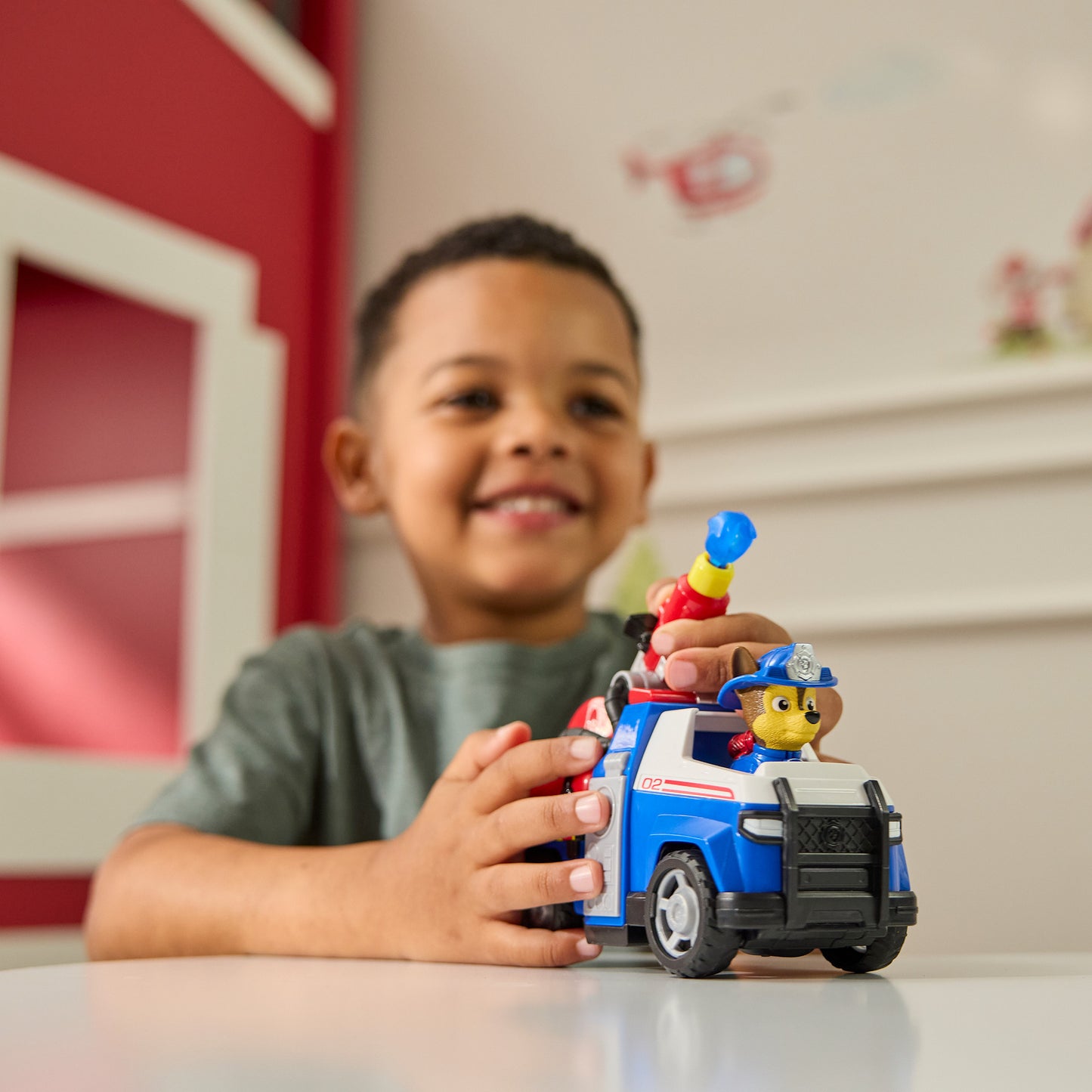 Paw Patrol Fire Rescue - Chases Rettungsfahrzeug, Spielfahrzeug