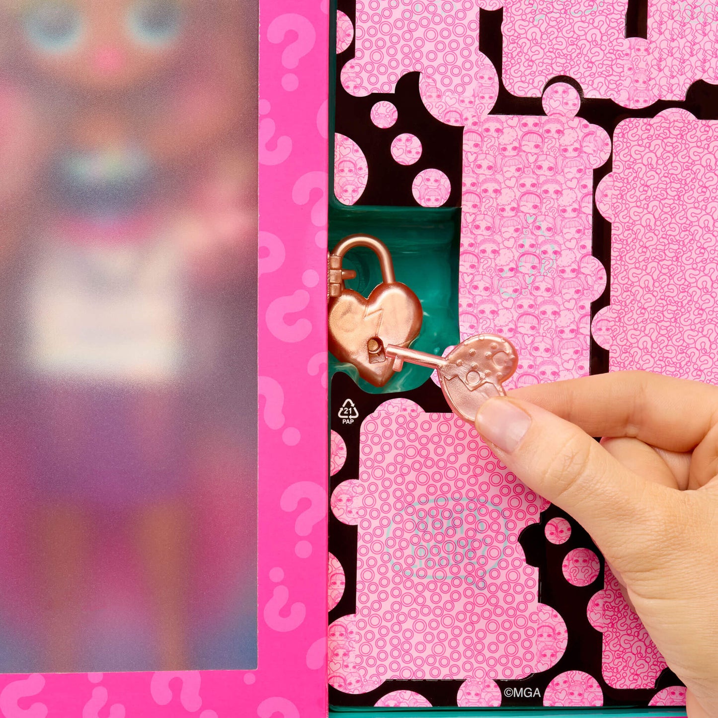 L.O.L. Surprise OMG Eye Spy - Rockstar, Puppe