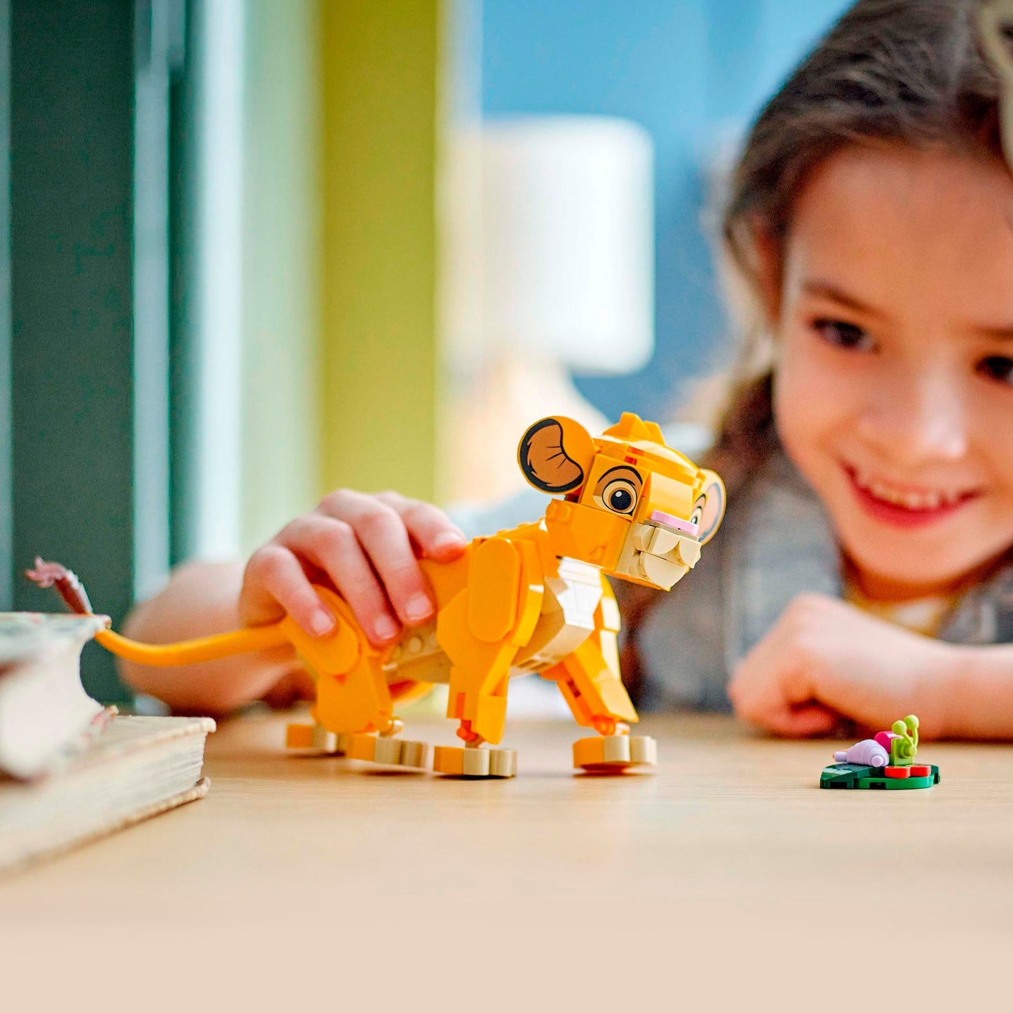 LEGO 43243 Disney Classic Simba, das Löwenjunge des Königs, Konstruktionsspielzeug