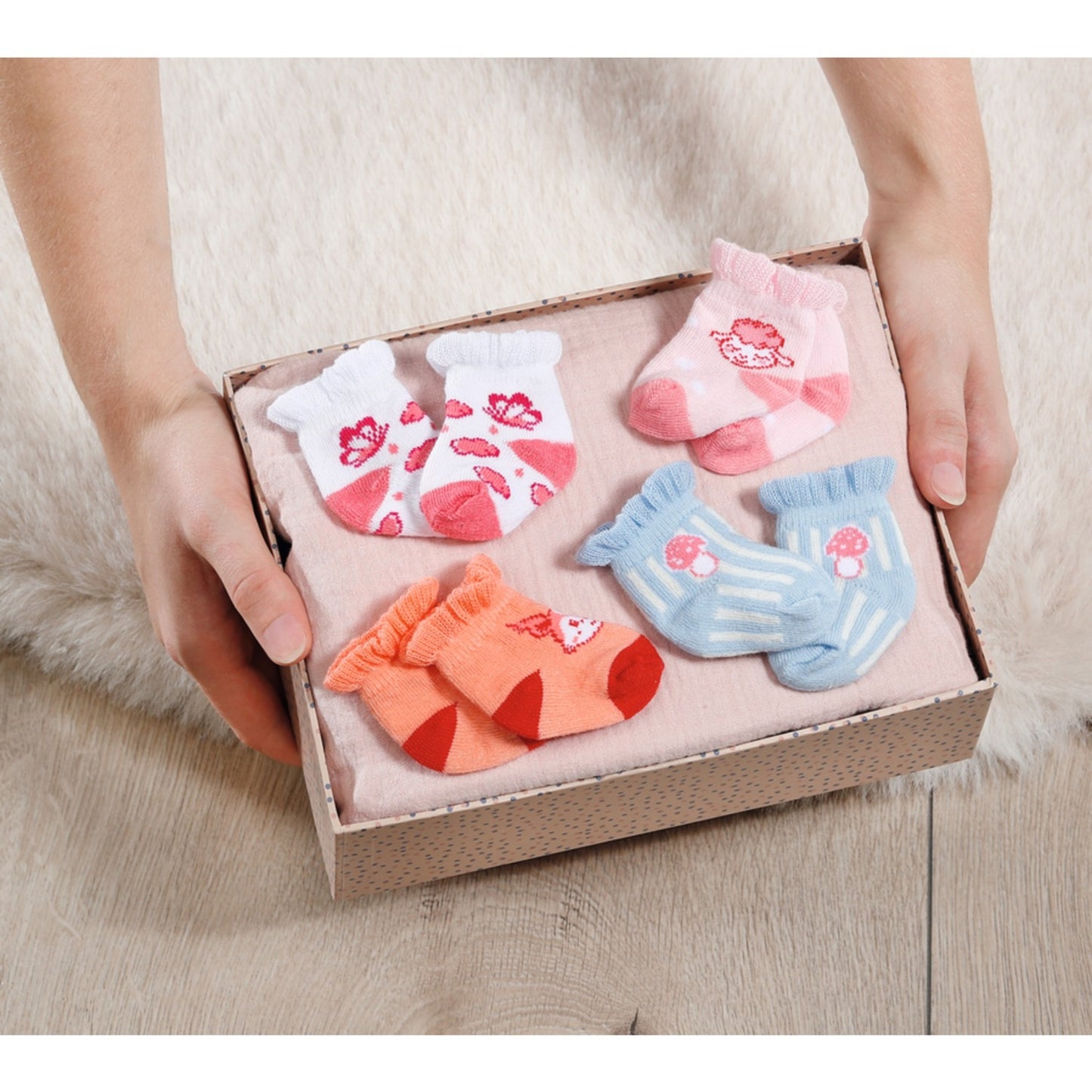 ZAPF Creation Baby Annabell® Socken 2er-Pack (sortierter Artikel, 43 cm, zwei Paar)