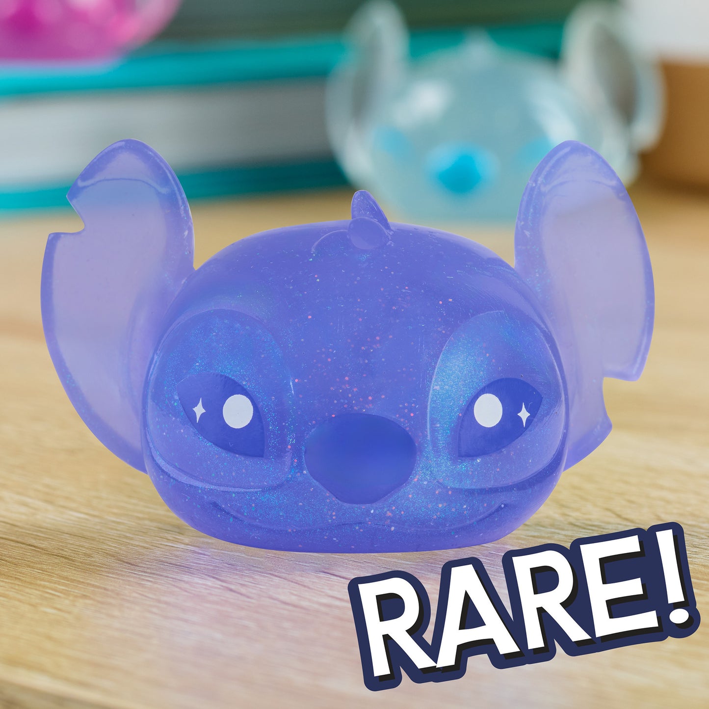 Disney Stitch Squish-A-Stitch Blind Capsule Figure, Spielfigur