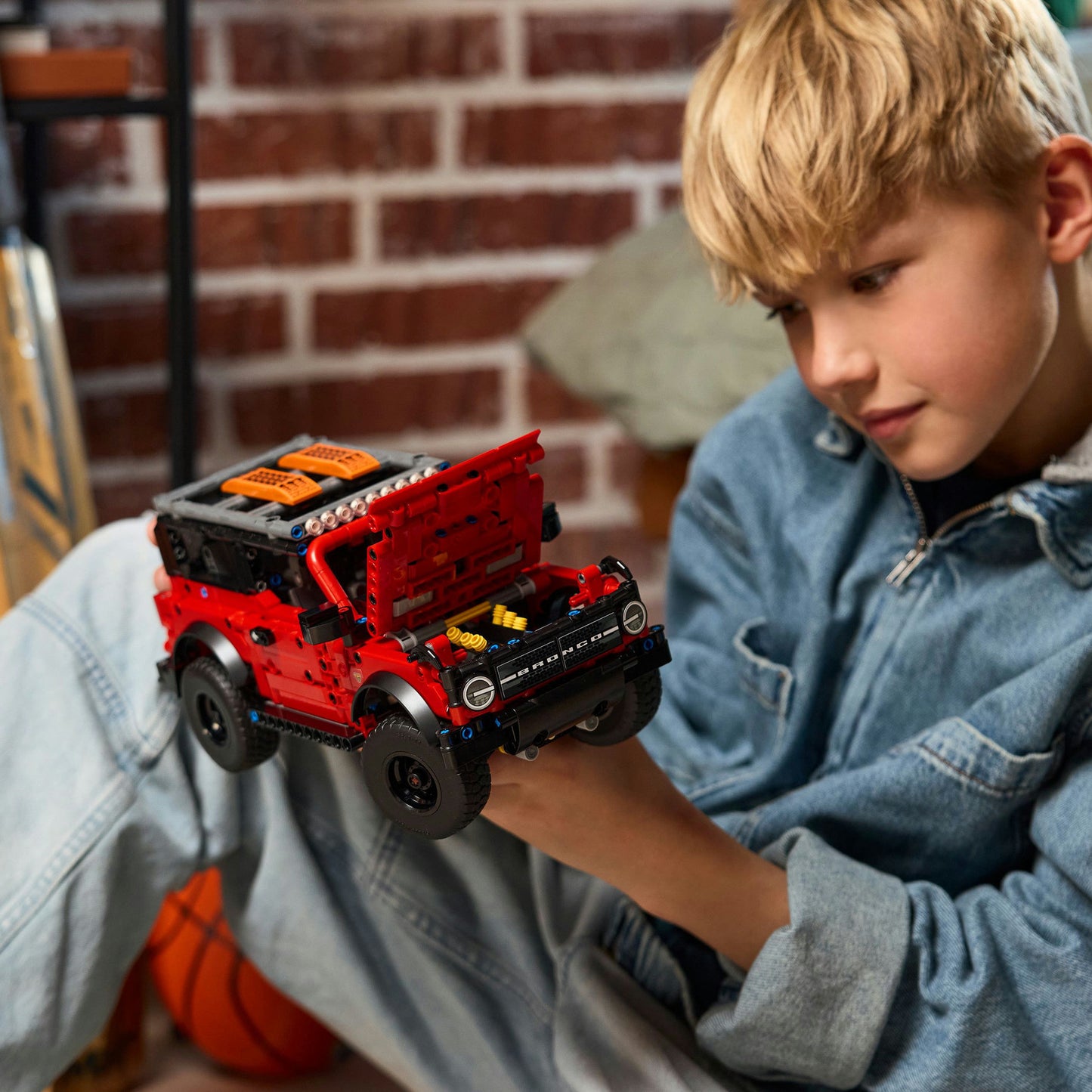 42213 Technic Ford Bronco Offroader, Konstruktionsspielzeug