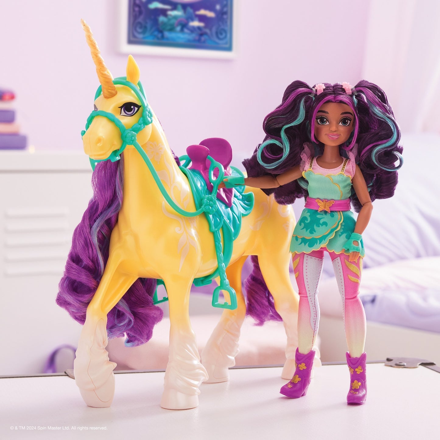 Spinmaster Unicorn Academy - Ankleidepuppe Ava