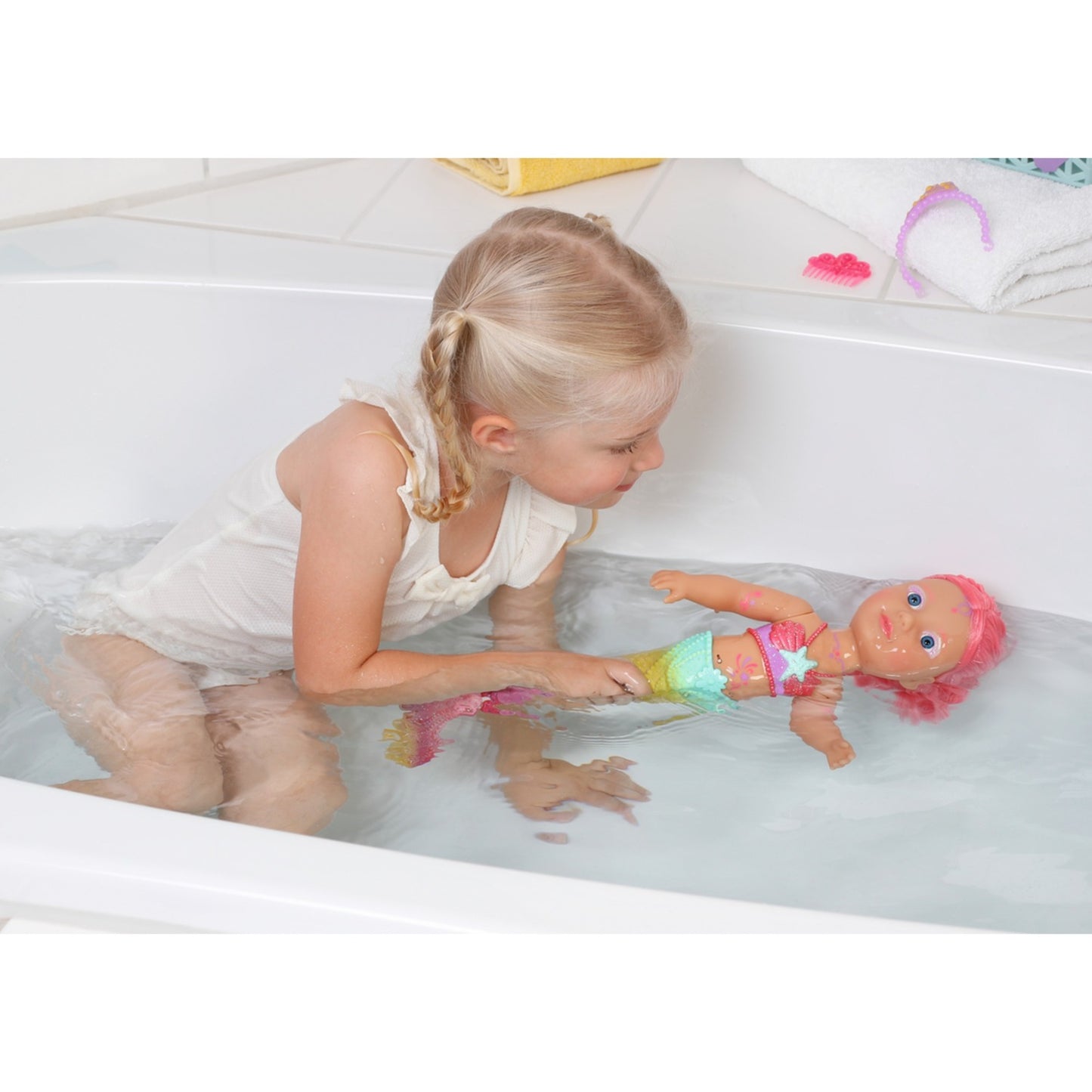 ZAPF Creation BABY born® Little Sister Meerjungfrau 46cm (Inklusive Kamm und Diadem)
