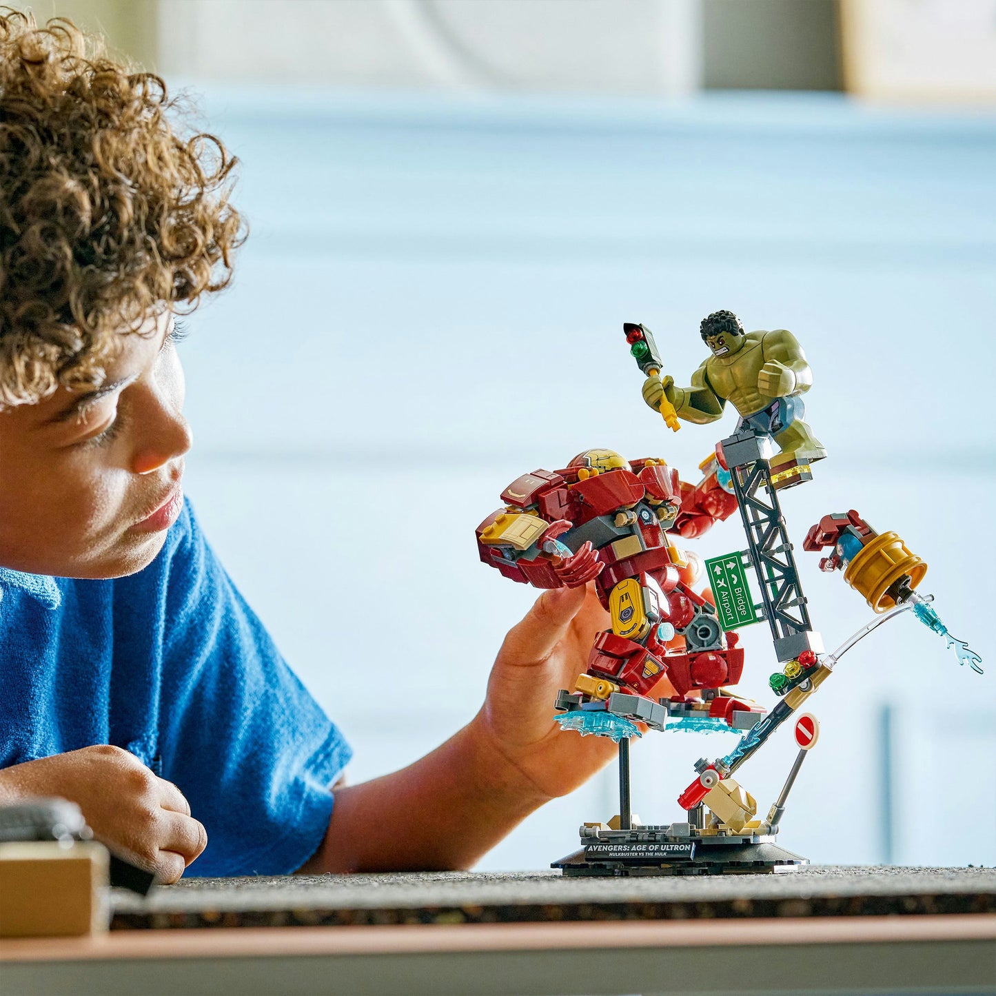 76343 Marvel Super Heroes Duell der Giganten: Hulkbuster vs. Hulk, Konstruktionsspielzeug