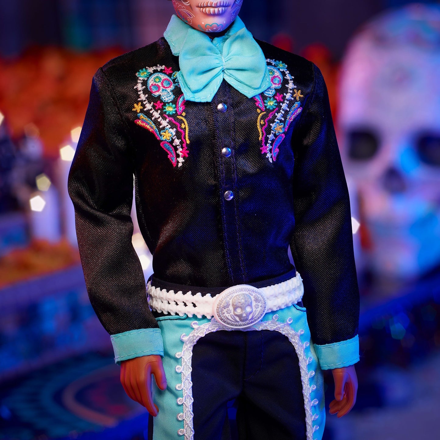 Mattel Barbie Signature Día de Muertos 2024 - Ken-Puppe im schwarzen Anzug mit Hut