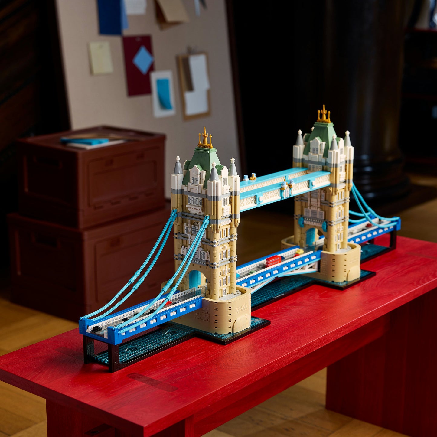 21067 Architecture Tower Bridge, Konstruktionsspielzeug