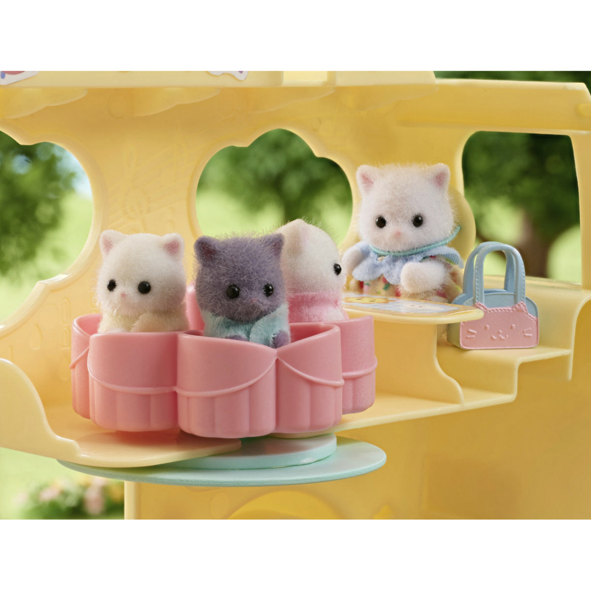 Sylvanian Families - Erlebniskindergarten Bus Regenbogen, Konstruktionsspielzeug