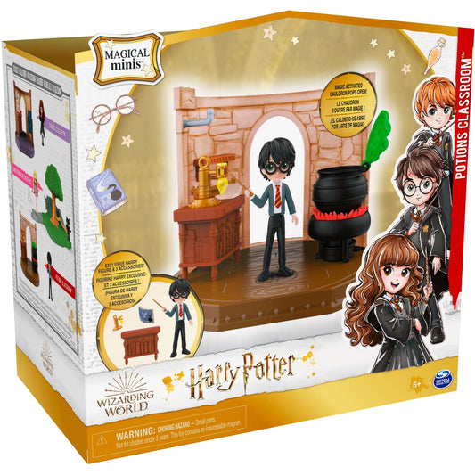 Spin Master Wizarding World Harry Potter - Hogwarts Zaubertränke Klassenzimmer Spielset mit exklusiver Harry Potter Sammelfigur, Spielfigur