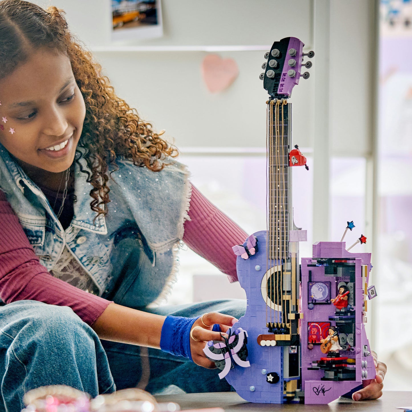 43031 Editions Olivia Rodrigos Gitarre, Konstruktionsspielzeug
