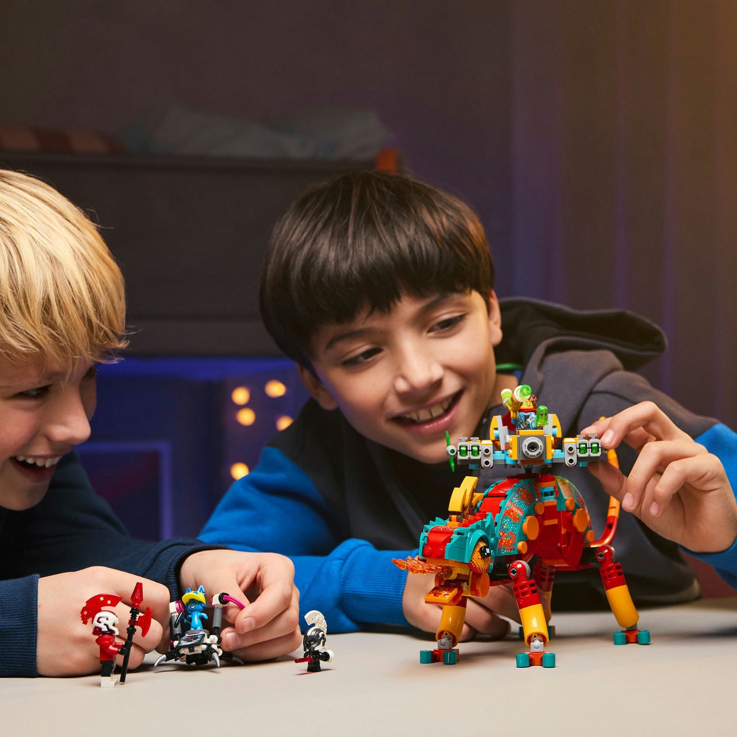 71492 DREAMZz Mateos Feuer-Chamäleon, Konstruktionsspielzeug