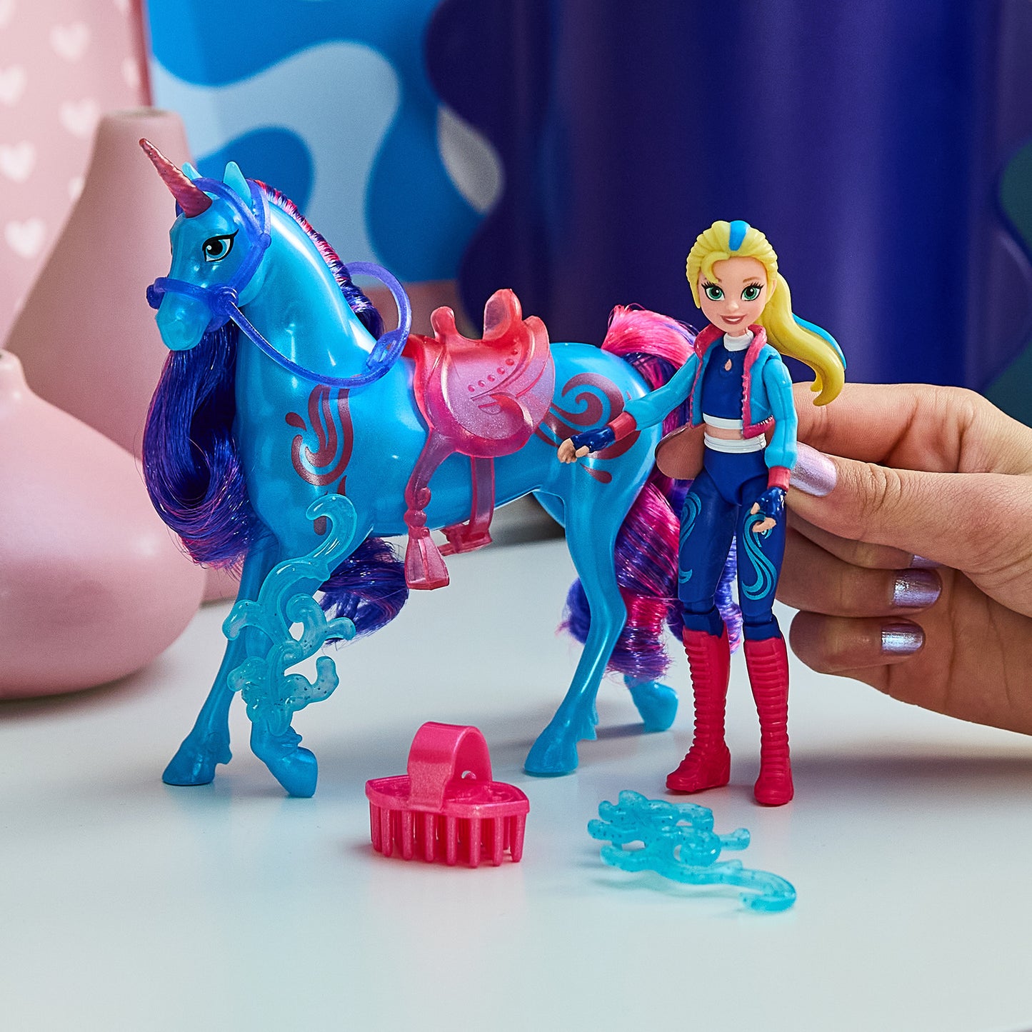 Unicorn Academy - Isabel und Einhorn River, Spielfigur