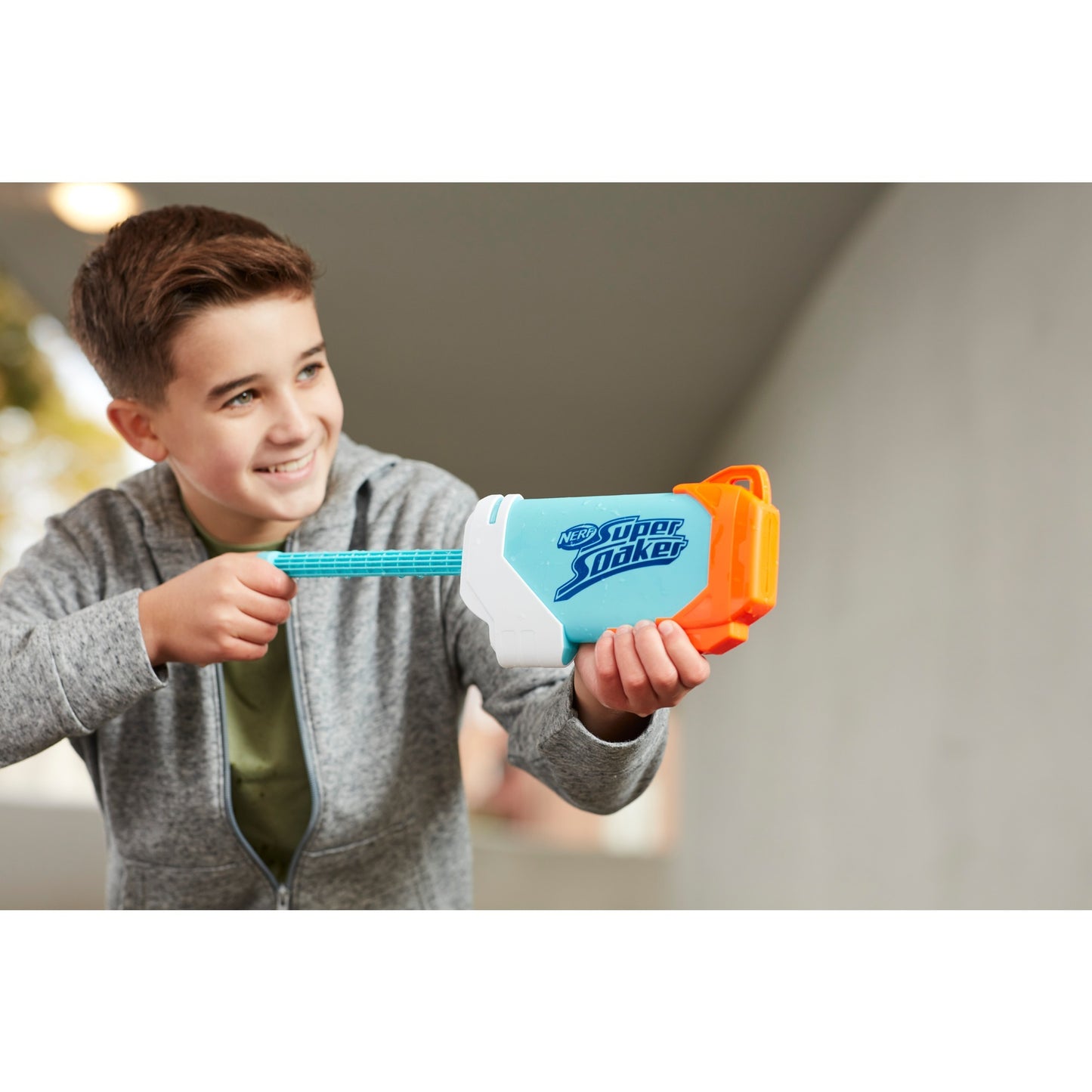 Hasbro Nerf Super Soaker Torrent (hellblau/weiss)