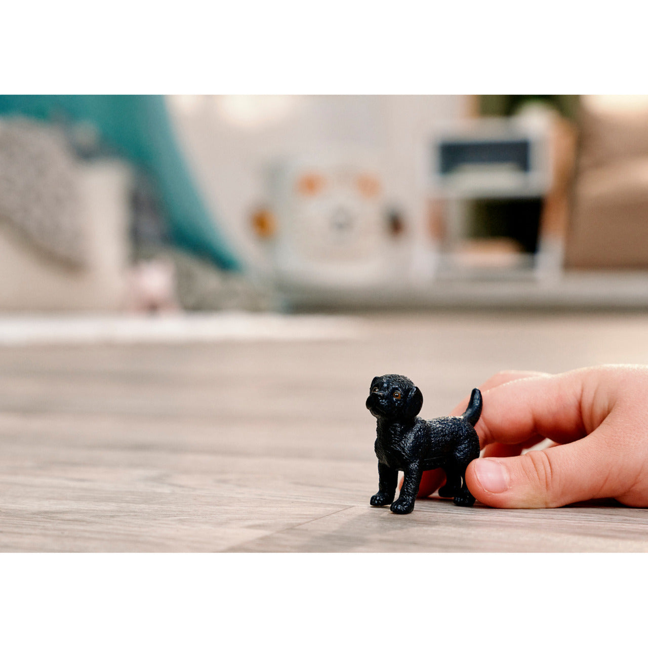 Farm World Schwarze Labrador Retriever Hündin, Spielfigur