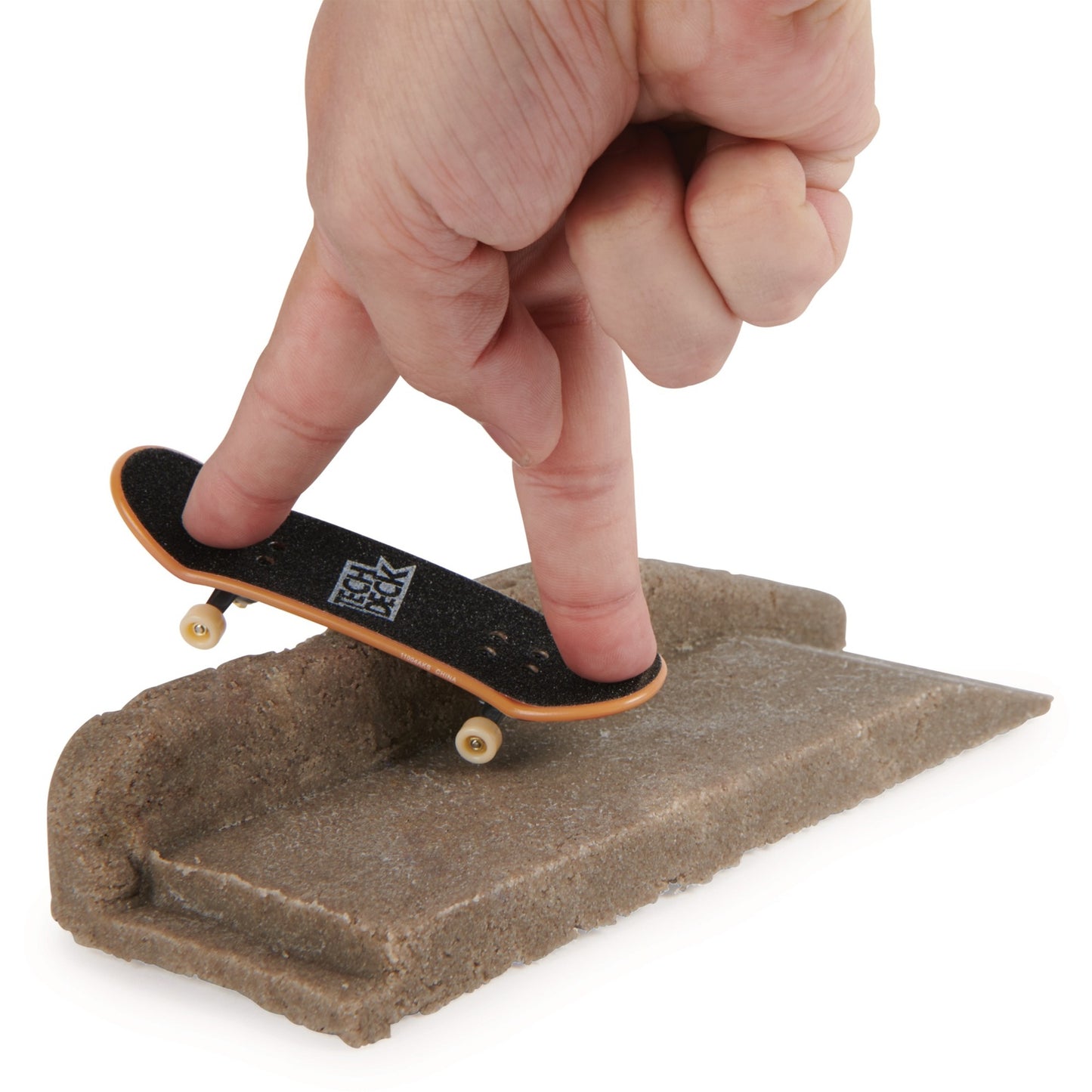 Spinmaster Tech Deck - Concrete Fingerboard-Rampe zum Selberbauen (mehrfarbig, aus wiederverwendbarem Beton, mit Fingerboard)