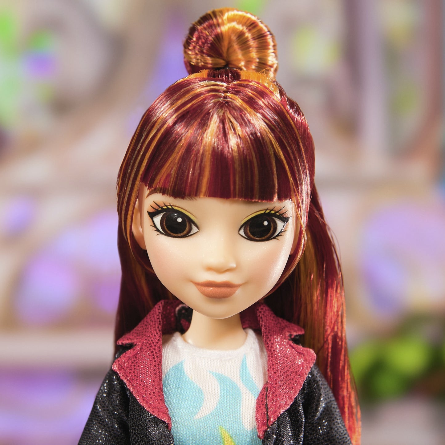 Unicorn Academy - Ankleidepuppe Valentina