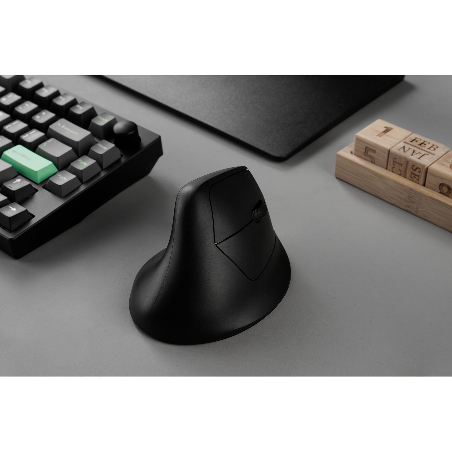 M5 Wireless 8K-Version, Maus