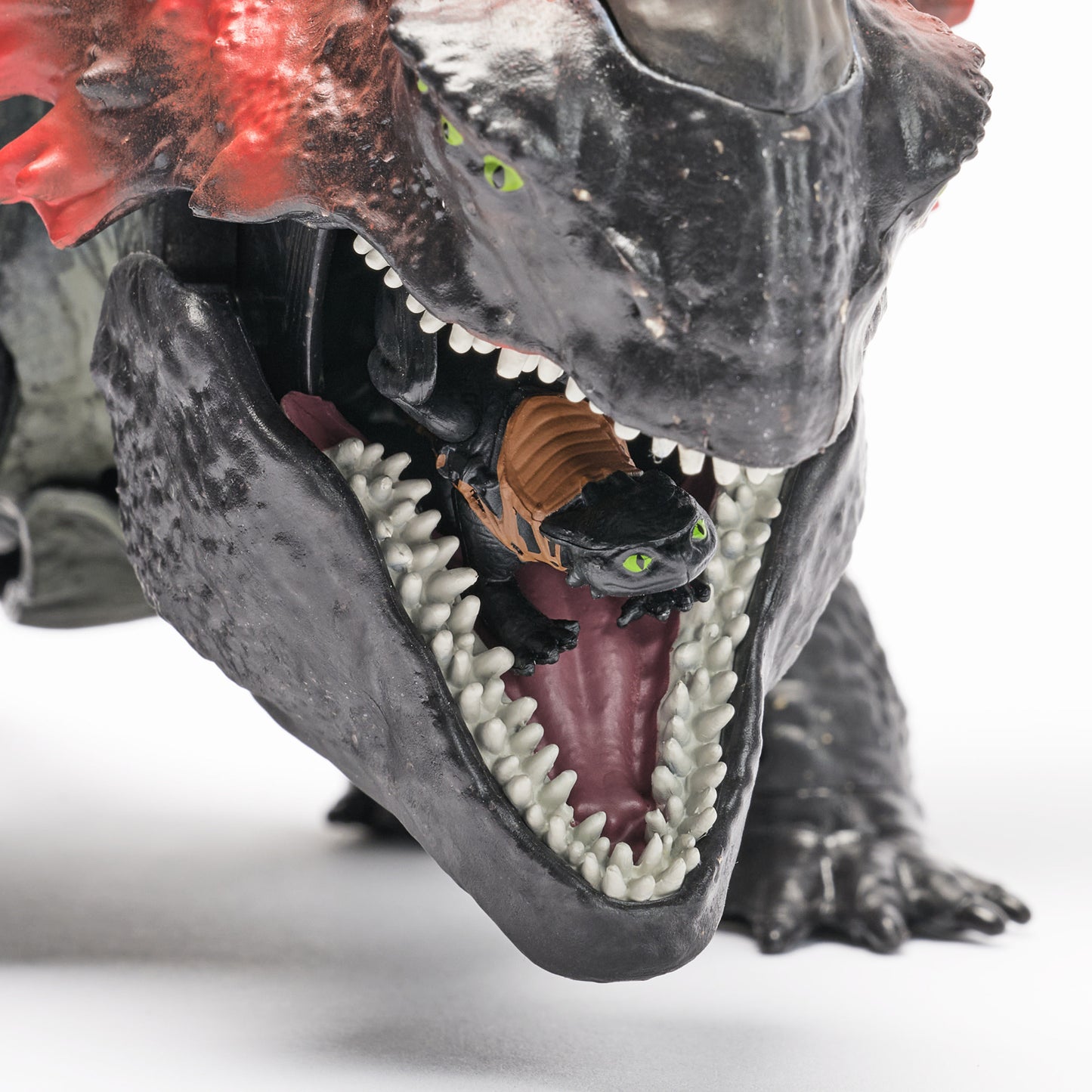 Drachenzähmen leicht gemacht - Roter Tod-Drachenfigur & Mini Ohnezahn, Spielfigur