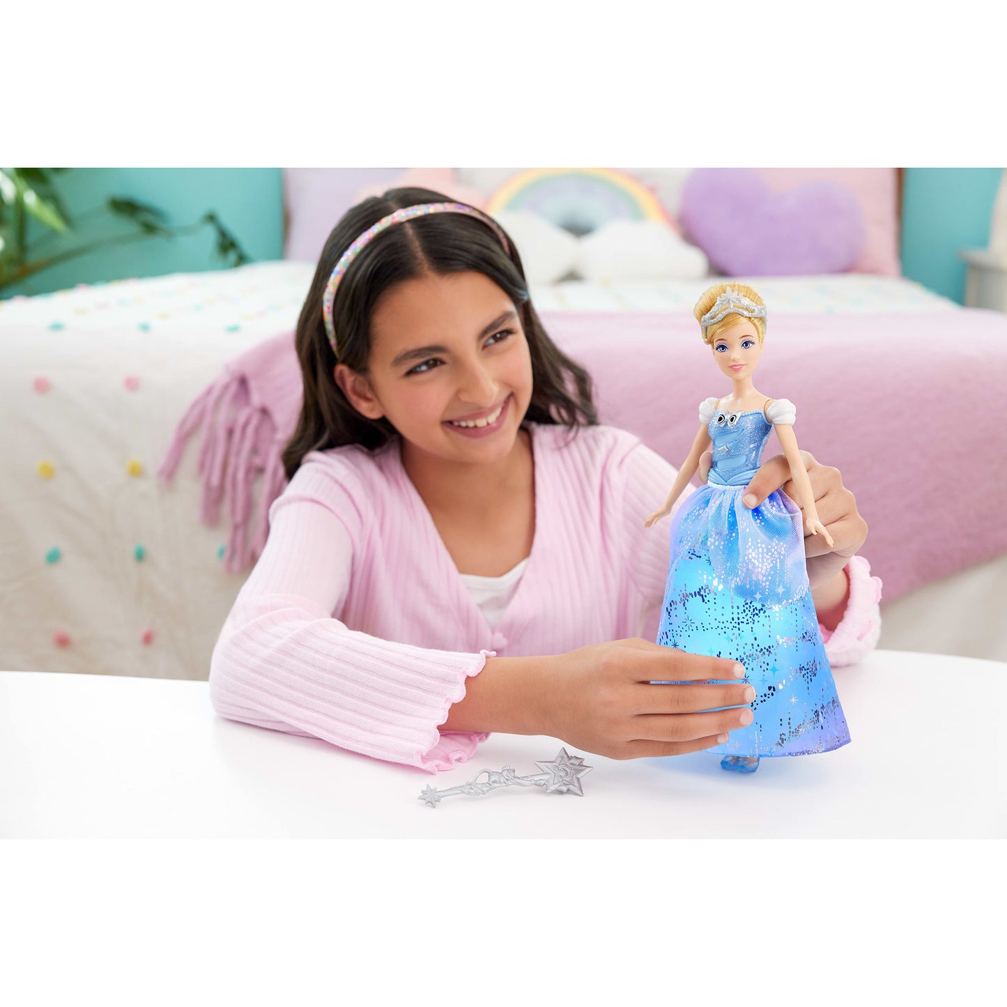 Disney Prinzessin Cinderella-Modepuppe im bezaubernden Ballkleid