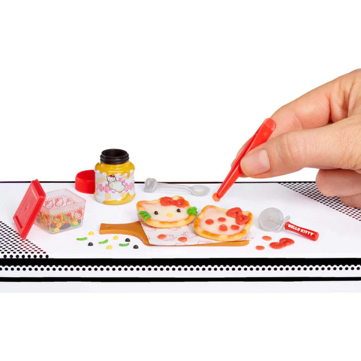 MGA's Miniverse - Make It Mini Hello Kitty and Friends Series 2 Mini Collectables, Basteln