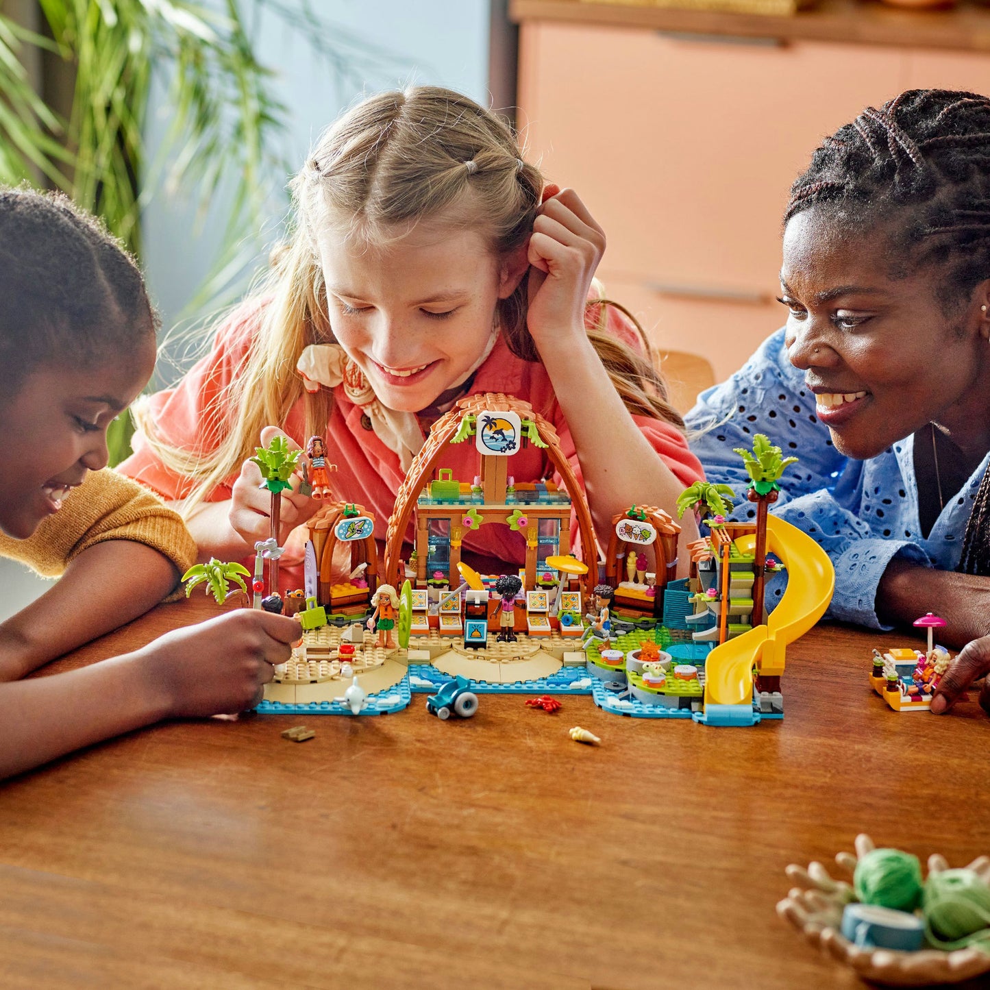 42673 Friends Familienurlaub im Strandresort, Konstruktionsspielzeug